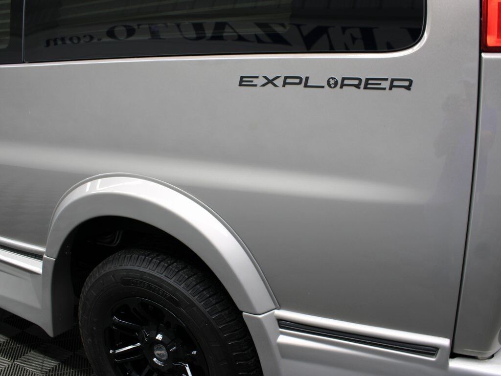 2020 GMC Savana 2500 Explorer Conversion Van RWD 7 Passenger Fond du Lac WI