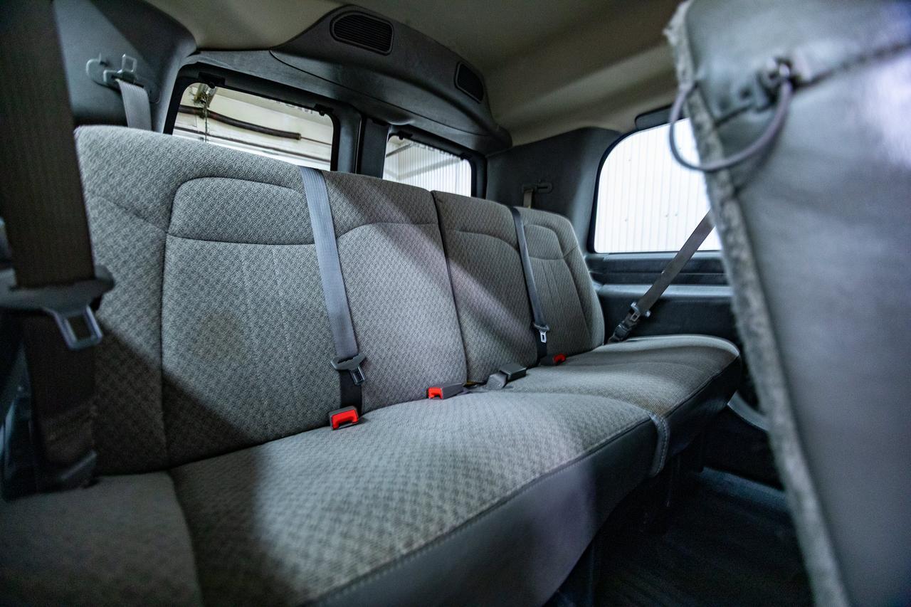 2020 GMC Savana 2500 LS 12 Passenger Van BCam Red Deer AB