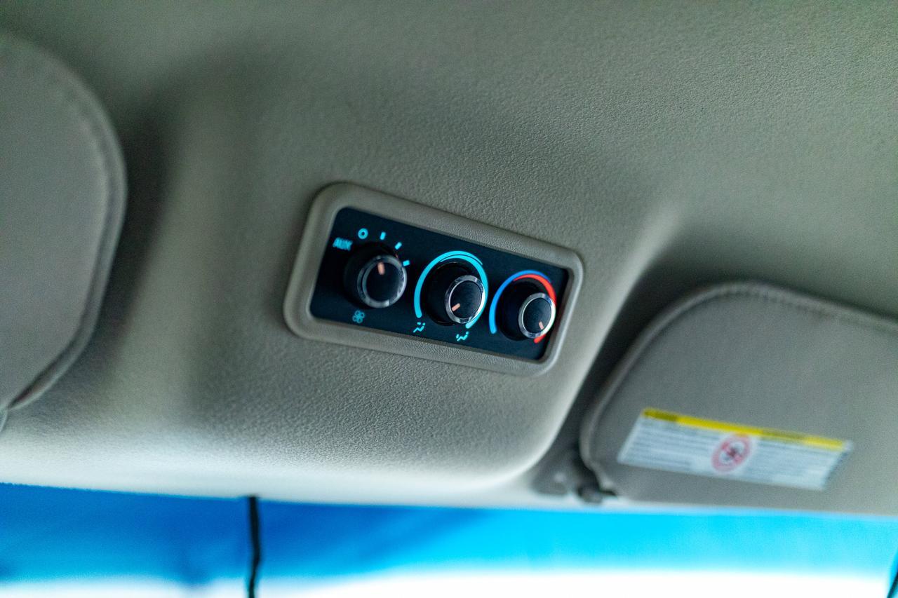 2020 GMC Savana 2500 LS 12 Passenger Van BCam Red Deer AB