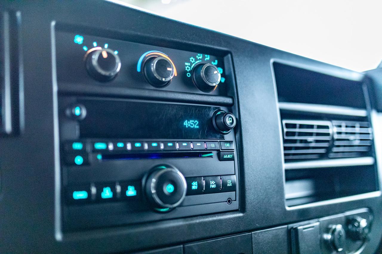 2020 GMC Savana 2500 LS 12 Passenger Van BCam Red Deer AB