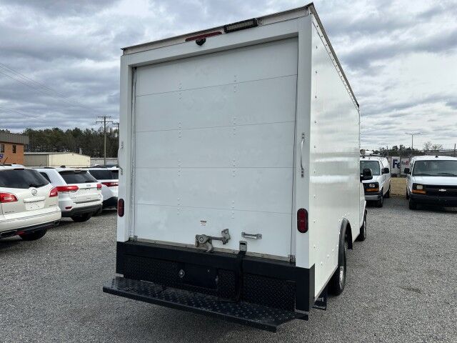 2020 GMC Savana 3500 13' Rockport Cube Van Ashland VA