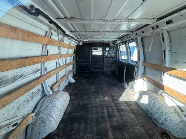 2020 GMC Savana Cargo RWD 2500 Regular Wheelbase Work Van