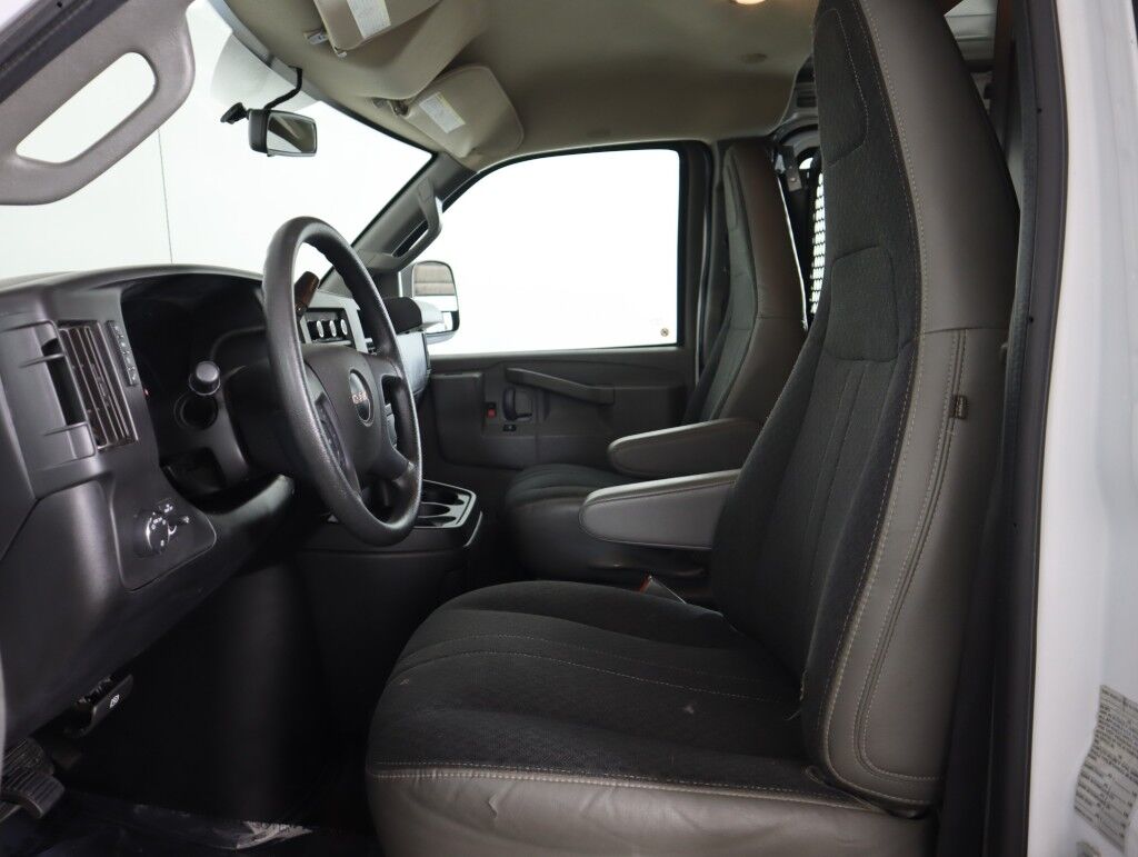 2020 GMC Savana Cargo Van 2500 135 RWD Maumee OH