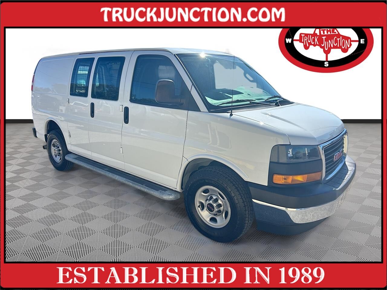 2020 GMC Savana Cargo Van RWD 2500