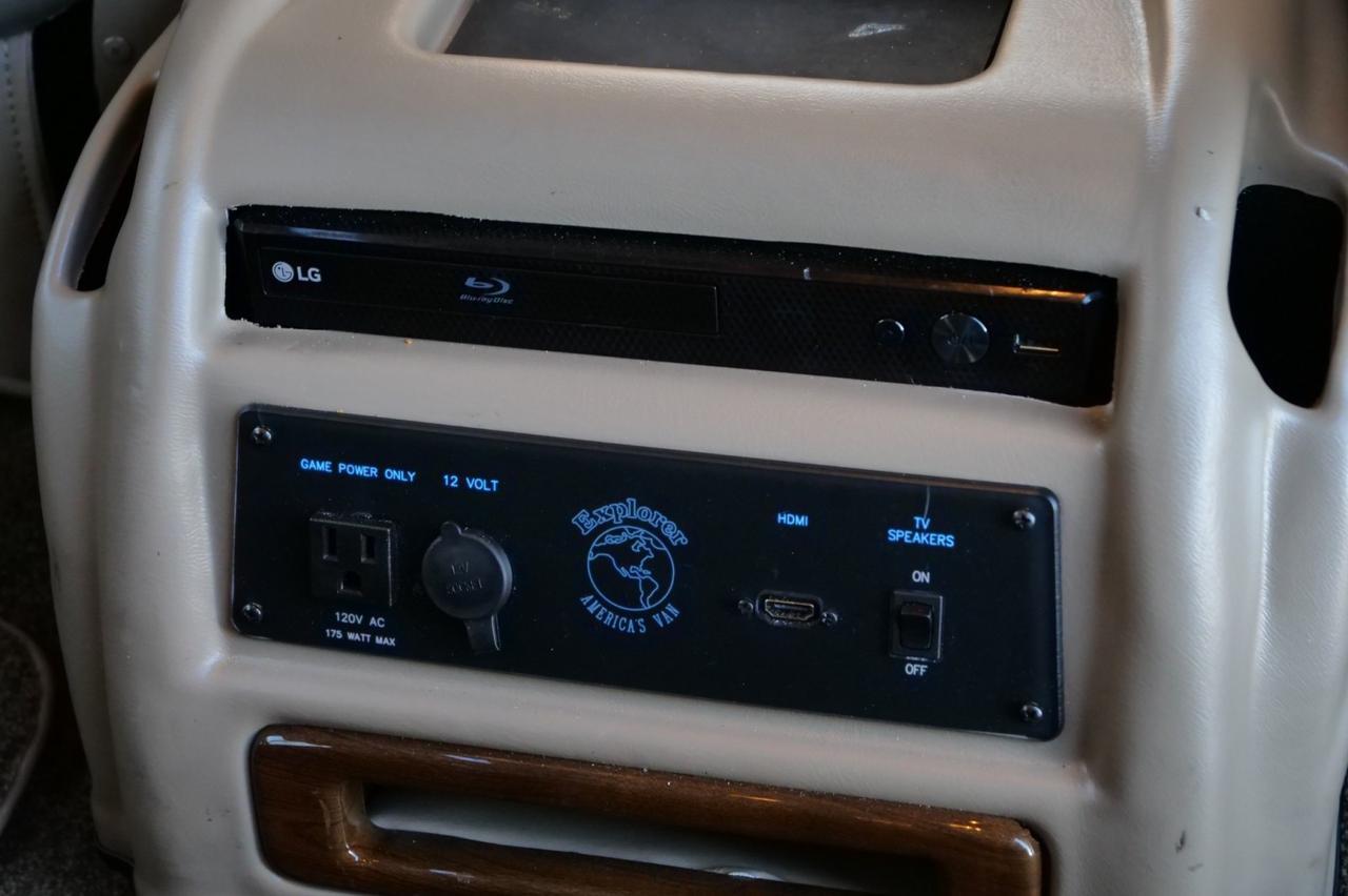 2020 GMC Savana Explorer Conversion Van / Limited SE / Loaded With Options! Lincolnton NC