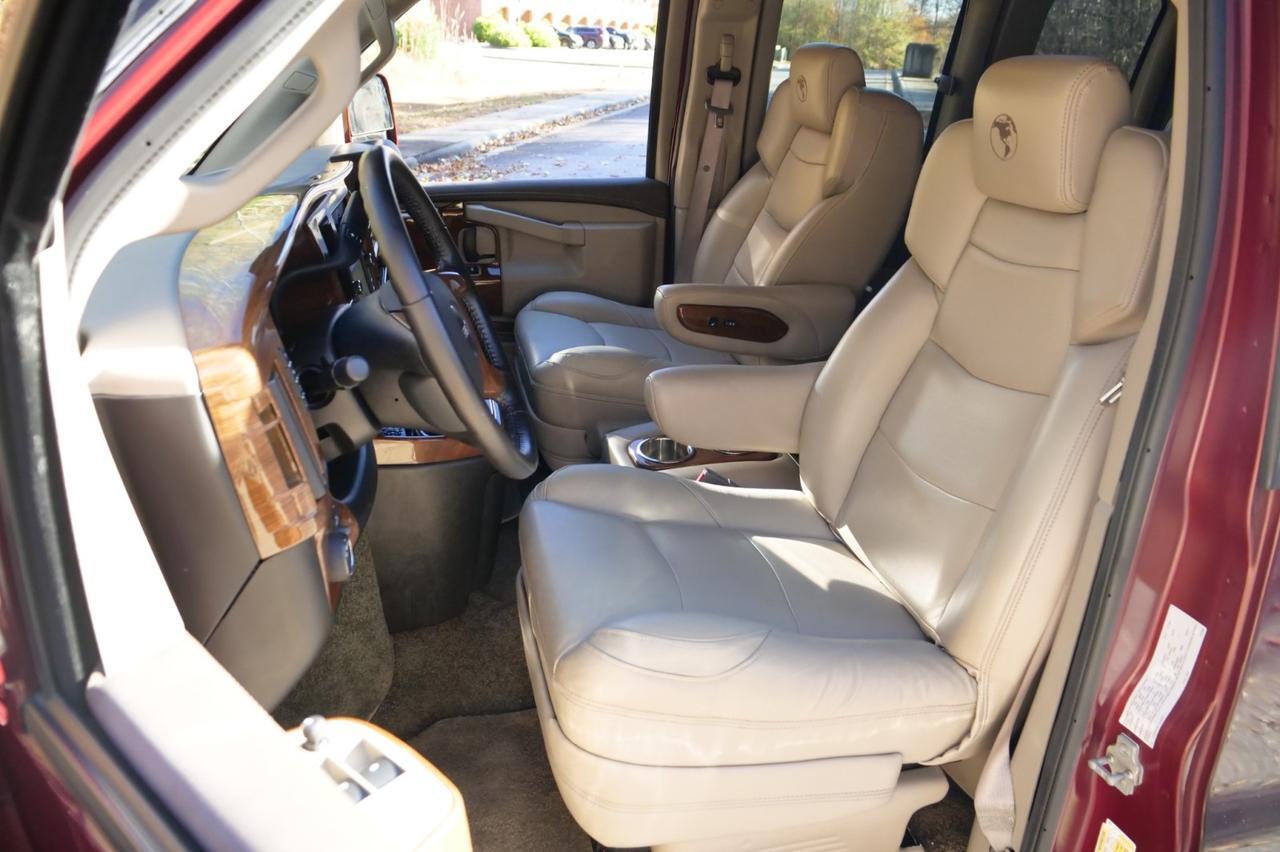 2020 GMC Savana Explorer Conversion Van / Limited SE / Loaded With Options! Lincolnton NC