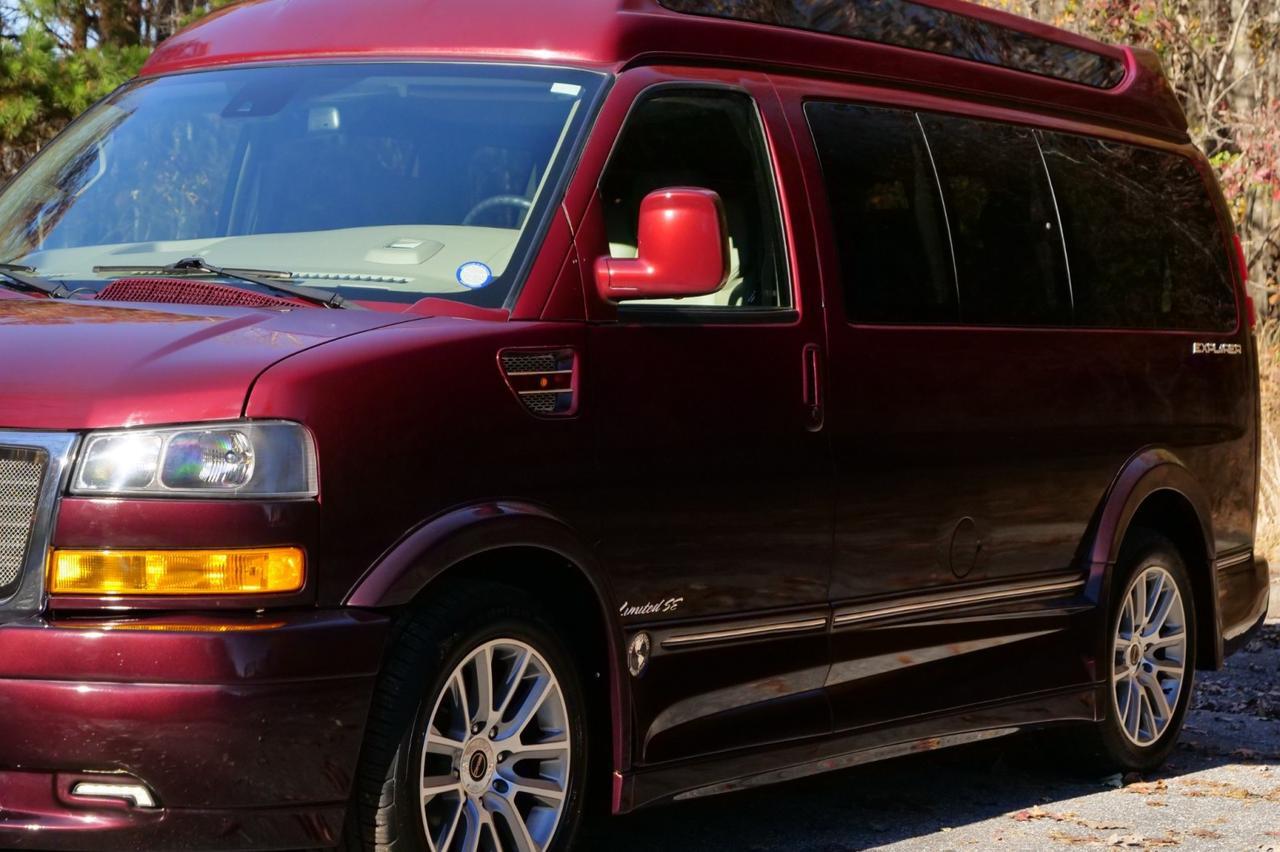 2020 GMC Savana Explorer Conversion Van / Limited SE / Loaded With Options! Lincolnton NC