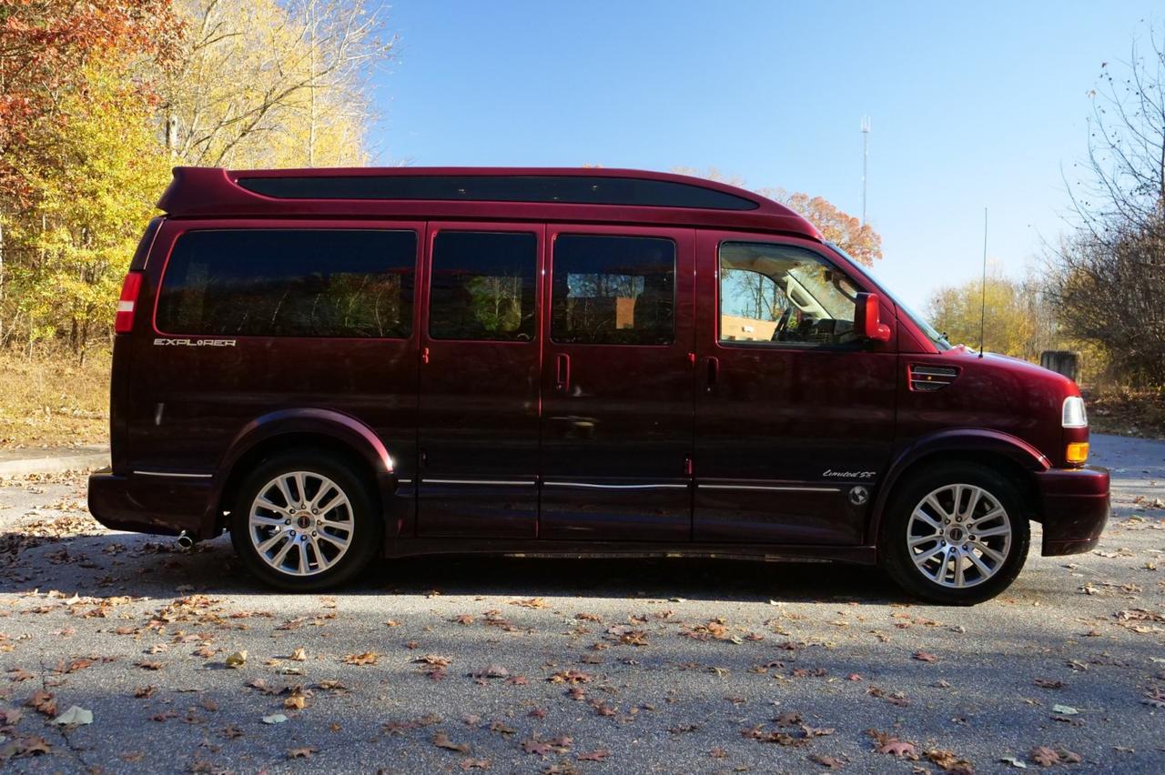 2020 GMC Savana Explorer Conversion Van / Limited SE / Loaded With Options! Lincolnton NC