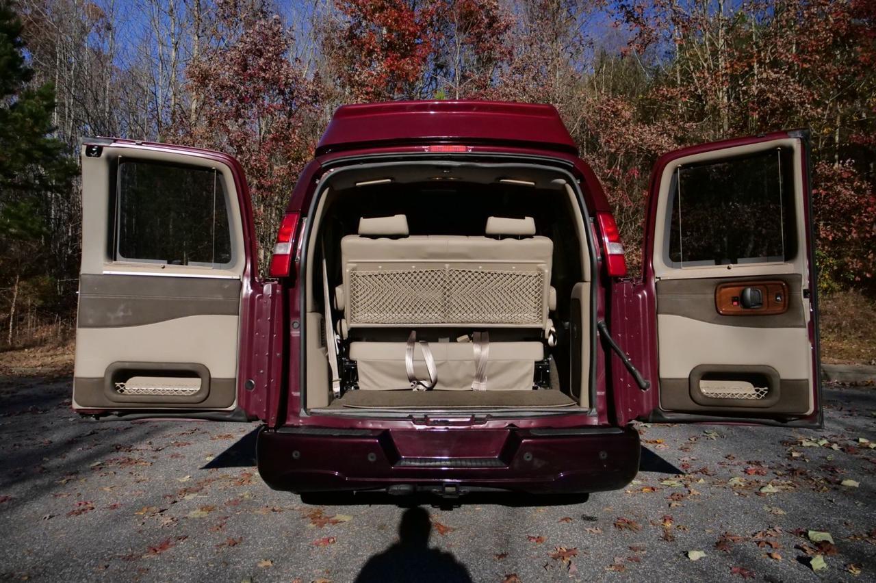 2020 GMC Savana Explorer Conversion Van / Limited SE / Loaded With Options! Lincolnton NC