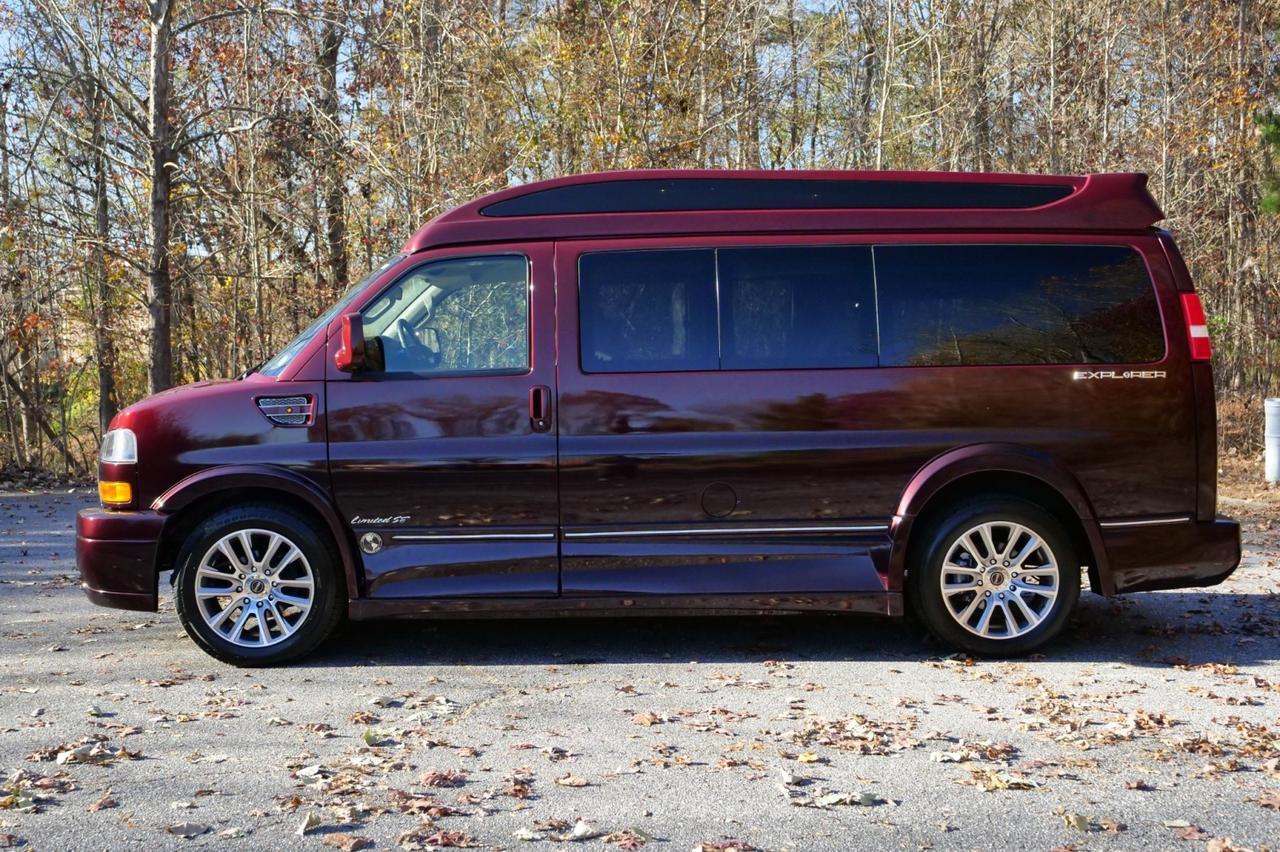 2020 GMC Savana Explorer Conversion Van / Limited SE / Loaded With Options! Lincolnton NC