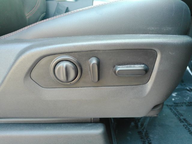 2020 GMC Sierra 1500 4WD Crew Cab Short Box AT4 Plano TX