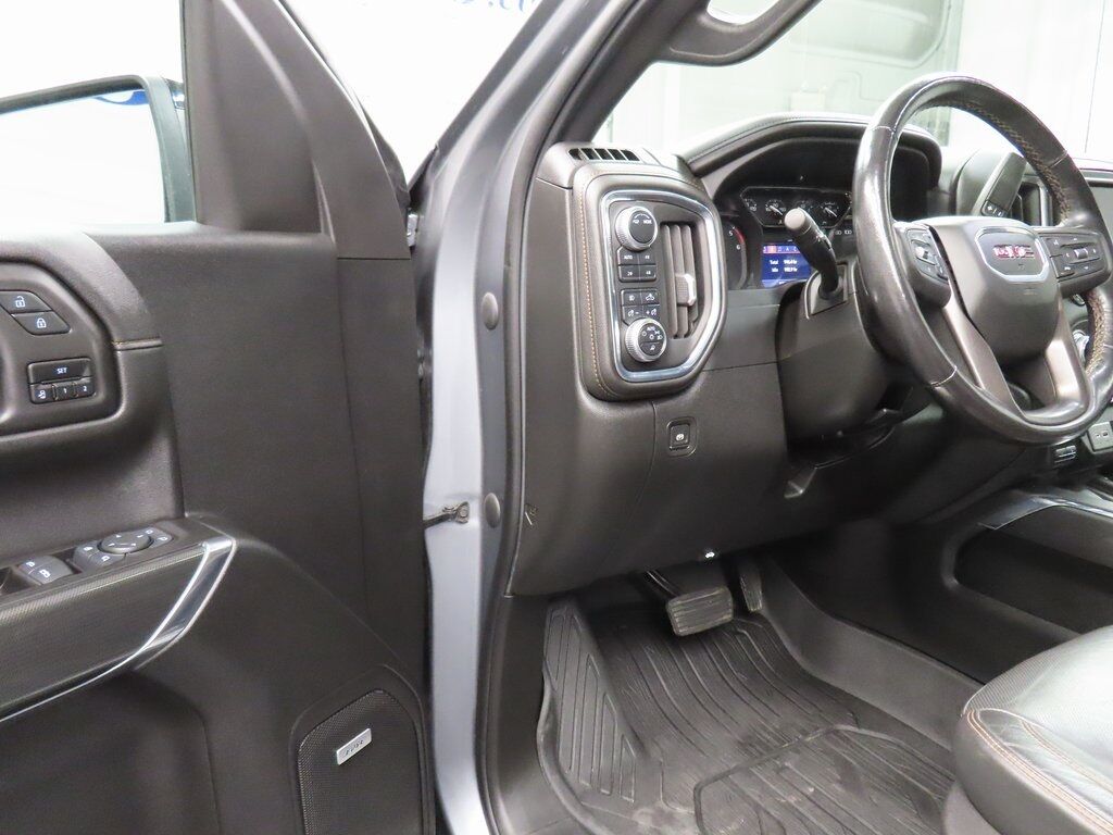 2020 GMC Sierra 1500 4x4 Crew Cab AT4 Fond du Lac WI