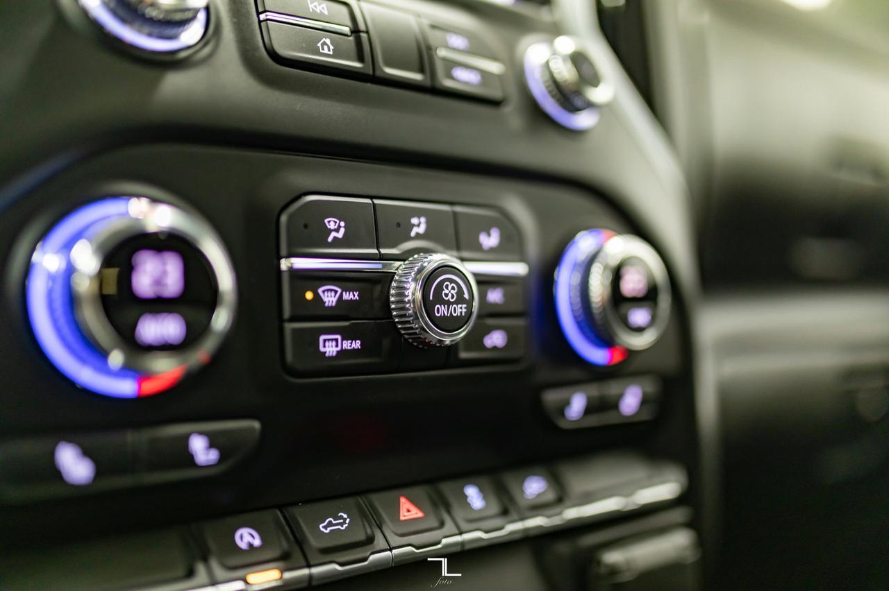 2020 GMC Sierra 1500 4x4 Crew Cab Elevation Roof BCam Red Deer AB