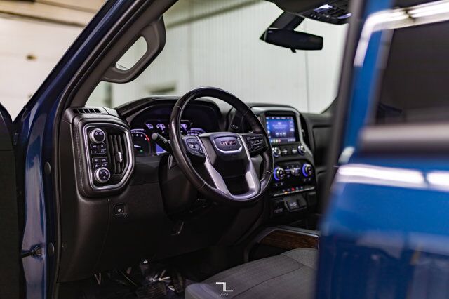 2020 GMC Sierra 1500 4x4 Crew Cab Elevation Roof BCam Red Deer AB