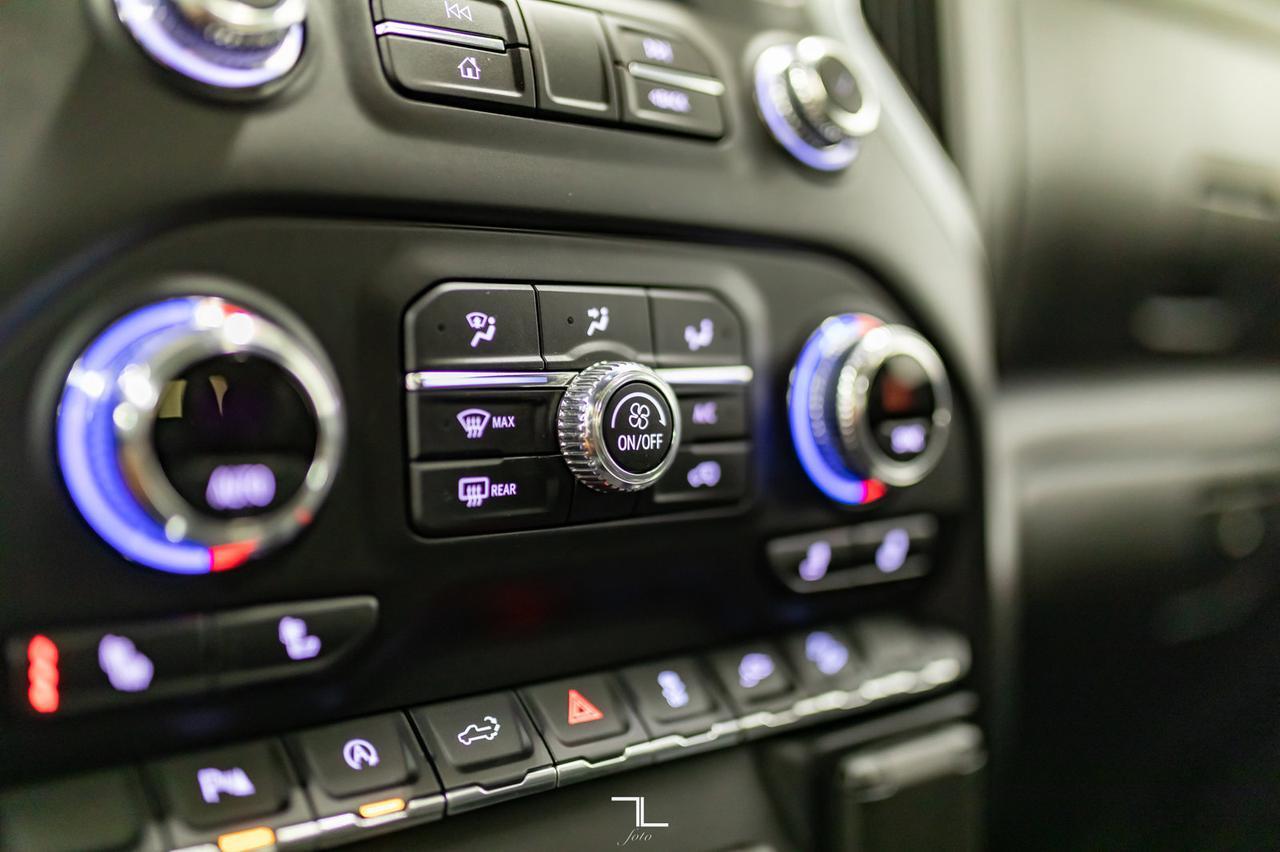 2020 GMC Sierra 1500 4x4 Crew Cab Elevation X31 Diesel Roof BCam Red Deer AB