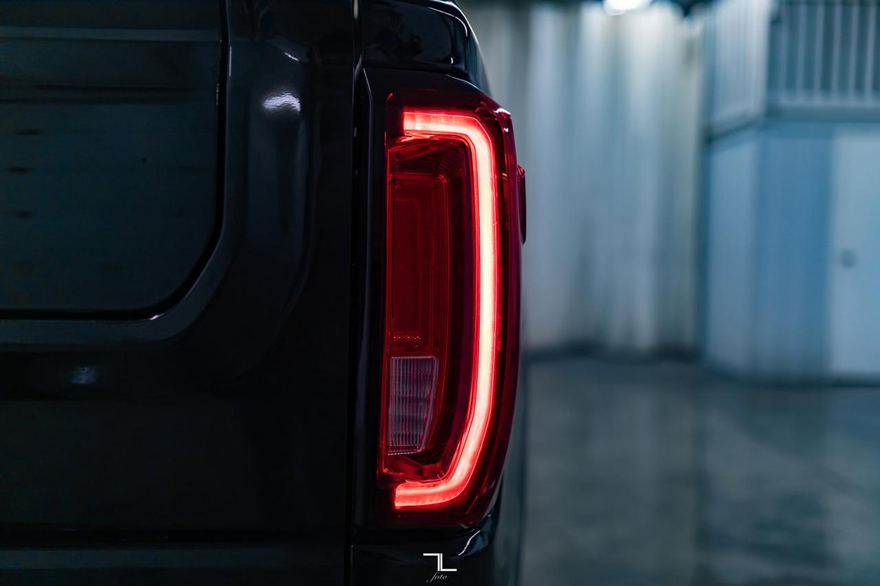 2020 GMC Sierra 1500 4x4 Crew Cab SLT Leather Roof Nav BCam Red Deer AB