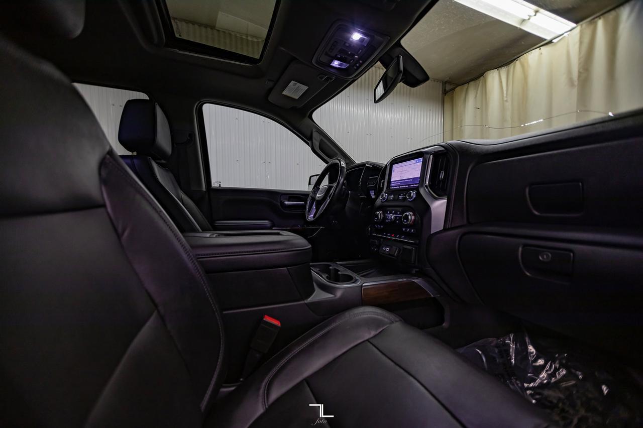 2020 GMC Sierra 1500 4x4 Crew Cab SLT Leather Roof Nav BCam Red Deer AB