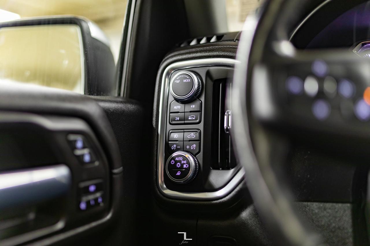 2020 GMC Sierra 1500 4x4 Crew Cab SLT Leather Roof Nav BCam Red Deer AB