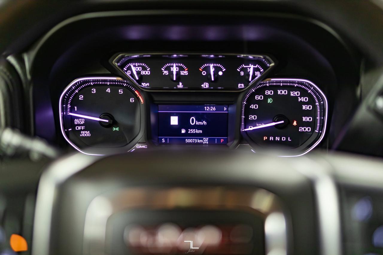 2020 GMC Sierra 1500 4x4 Crew Cab SLT Leather Roof Nav BCam Red Deer AB