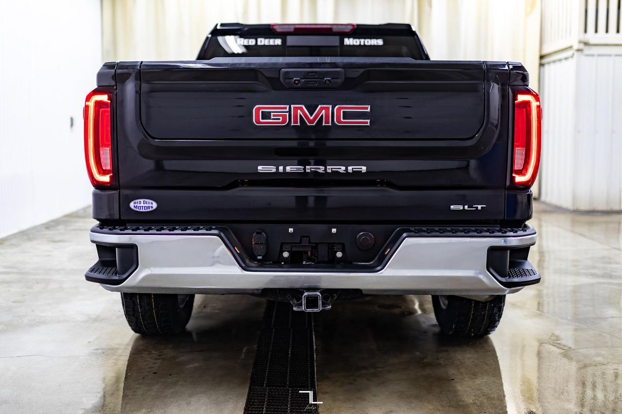 2020 GMC Sierra 1500 4x4 Crew Cab SLT Leather Roof Nav BCam Red Deer AB