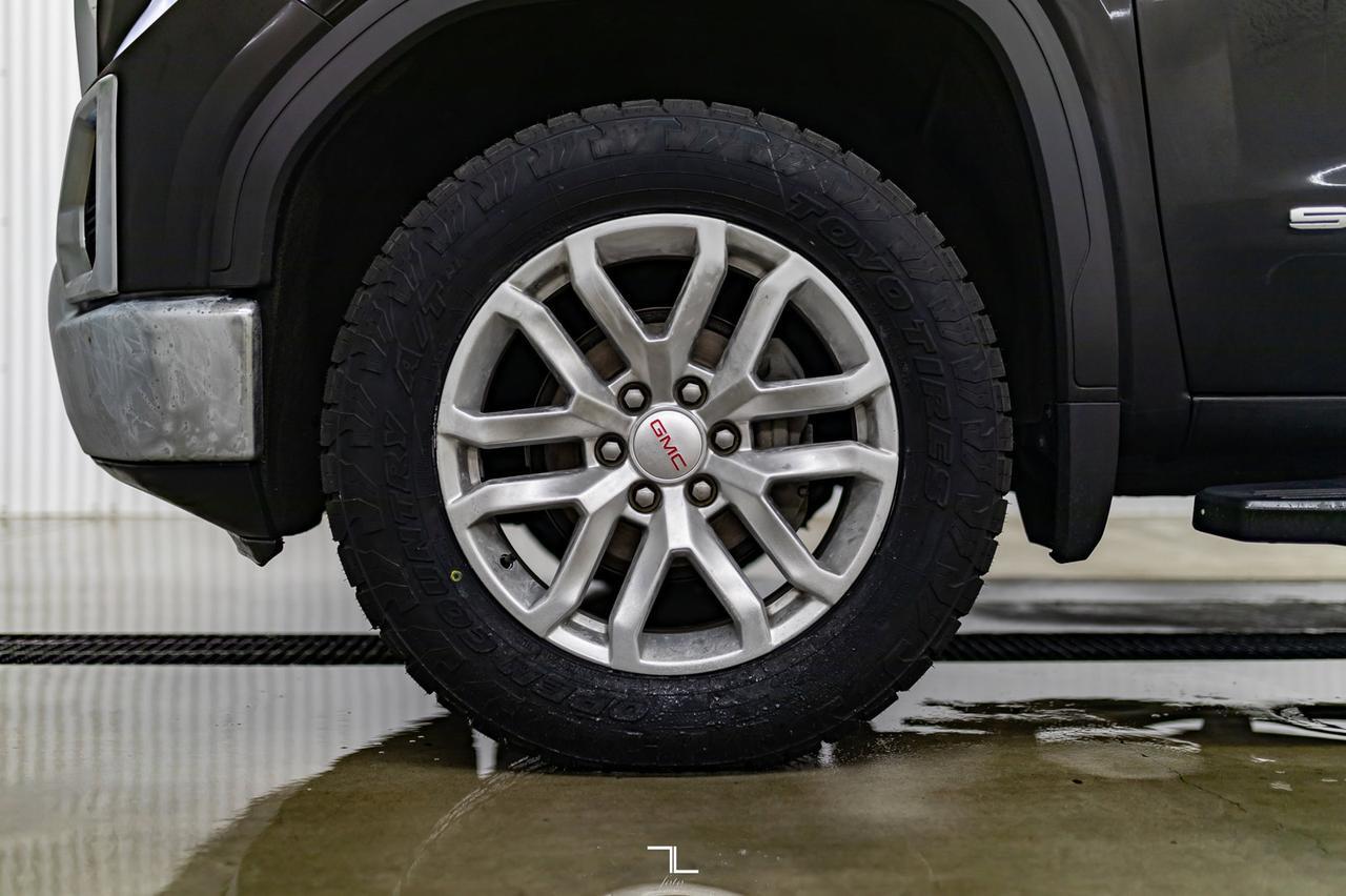 2020 GMC Sierra 1500 4x4 Crew Cab SLT Leather Roof Nav BCam Red Deer AB