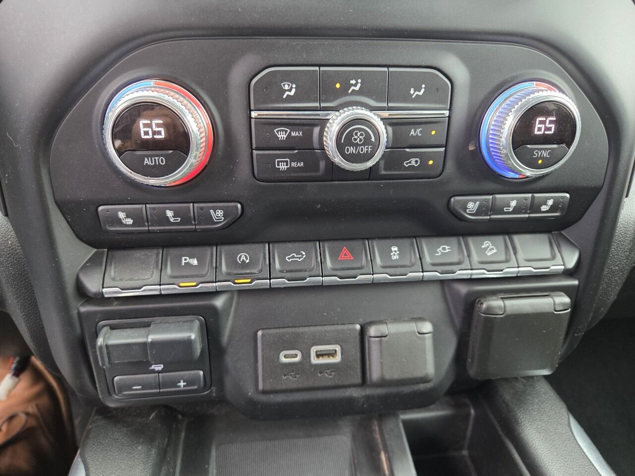 2020 GMC Sierra 1500 AT4 Charlton MA