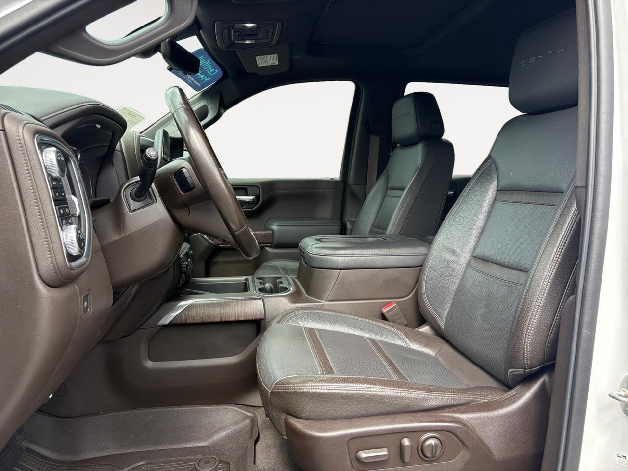 2020 GMC Sierra 1500 Denali, BLIND SPOT ALERT, LANE KEEP ASSIST, HEADS UP DISPLAY, POWER TAILGATE RELEASE, HEATED & COOLING SEATS, BED VIEW CAMERA, 360 BACKUP CAMERA, SUNROOF, APPLE CARPLAY/ANDROID AUTO, LOW MILES, DRIVE THIS GMC DENALI! Virginia Beach VA