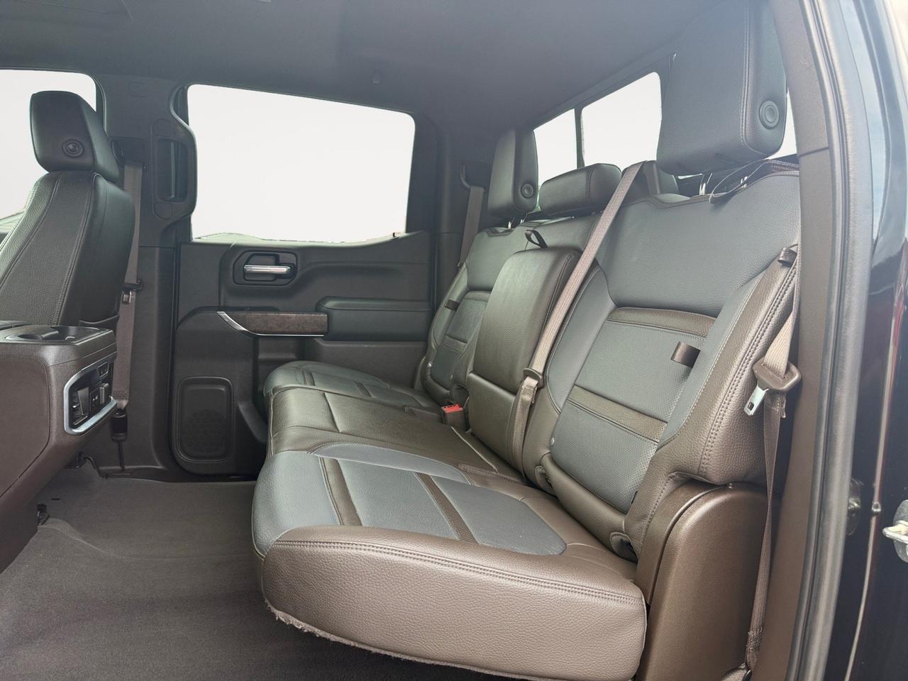 2020 GMC Sierra 1500 Denali, HEATED/VENTILATED SEATS, BOSE SPEAKERS, APPLE CARPLAY/ANDROID AUTO, WIFI, POWER/HEATED MIRRORS, POWER FOLDING MIRRORS, BED LINER, TOW PACKAGE, UNIVERSAL GARAGE DOOR REMOTE, CLIMATE CONTROL, REAR BUMPER STEP, CLEAN CARFAX, THIS DENALI IS FULLY Norfolk VA