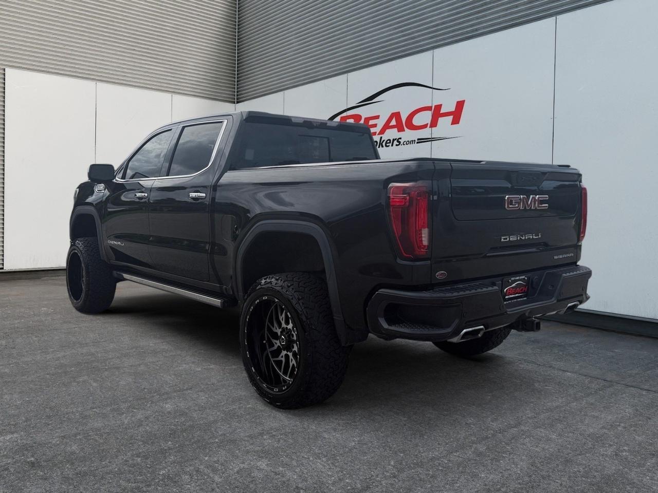 2020 GMC Sierra 1500 Denali, HEATED/VENTILATED SEATS, BOSE SPEAKERS, APPLE CARPLAY/ANDROID AUTO, WIFI, POWER/HEATED MIRRORS, POWER FOLDING MIRRORS, BED LINER, TOW PACKAGE, UNIVERSAL GARAGE DOOR REMOTE, CLIMATE CONTROL, REAR BUMPER STEP, CLEAN CARFAX, THIS DENALI IS FULLY Norfolk VA