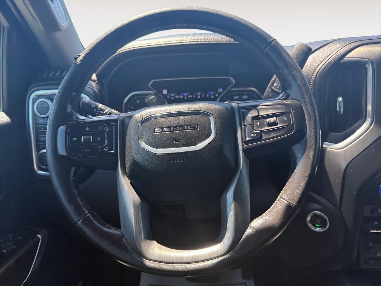 2020 GMC Sierra 1500 Denali, HEATED/VENTILATED SEATS, HEATED REAR SEATS, HEATED STEERING WHEEL, BOSE SPEAKERS, APPLE CARPLAY/ANDROID AUTO, POWER FOLDING MIRRORS, POWER SLIDING REAR WINDOW, BACKUP CAMERA, WIFI, REMOTE START, CLEAN CARFAX, ONLY 1 OWNER! Norfolk VA