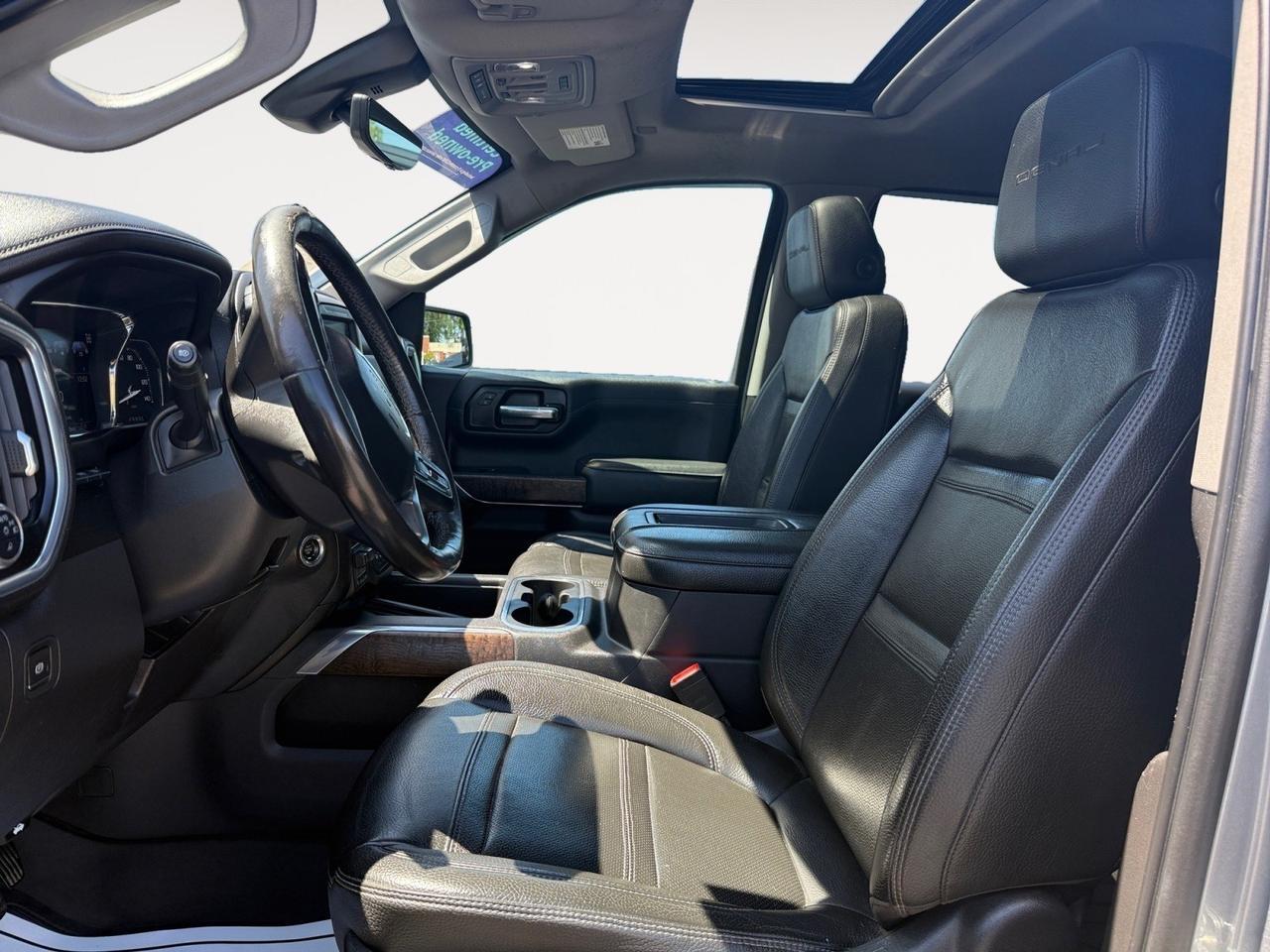 2020 GMC Sierra 1500 Denali, HEATED/VENTILATED SEATS, HEATED REAR SEATS, HEATED STEERING WHEEL, BOSE SPEAKERS, APPLE CARPLAY/ANDROID AUTO, POWER FOLDING MIRRORS, POWER SLIDING REAR WINDOW, BACKUP CAMERA, WIFI, REMOTE START, CLEAN CARFAX, ONLY 1 OWNER!