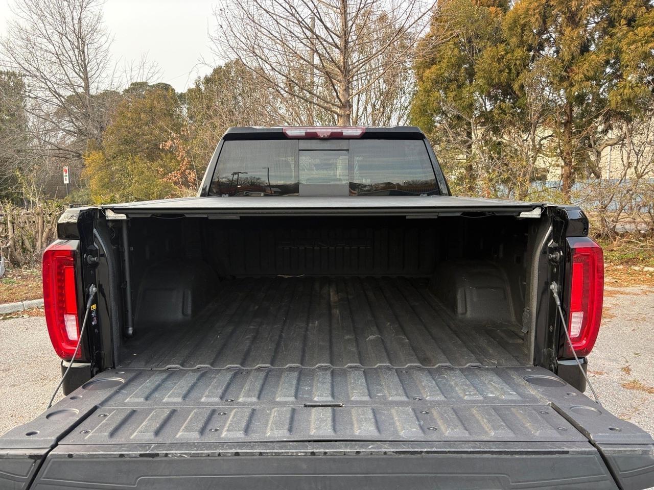 2020 GMC Sierra 1500 Denali, RUNNING BOARDS, TOW PACKAGE, LIFTED, HEADSUP DISPLAY,HARD TONNEAU COVER, FORWARD COLLISION ALERT, BLIND SPOT ALERT, 360 BACKUP CAMERA, APPLE CARPLAY/ANDROID AUTO, HEATED & COOLING SEATS, LOW MILES, CLEAN CARFAX, THIS TRUCK HAS IT ALL & YOU CA Virginia Beach VA