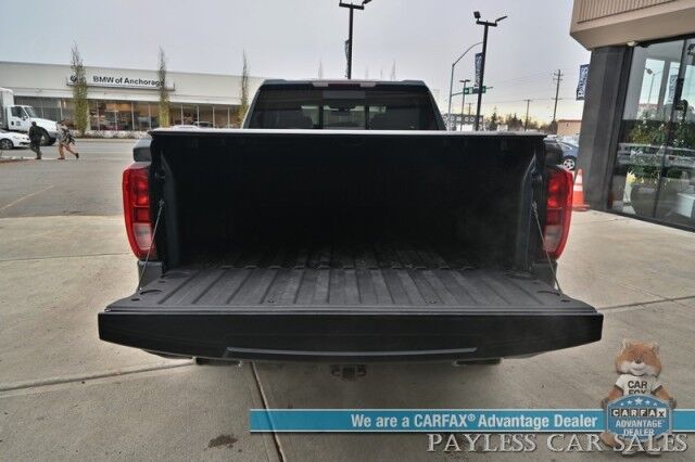 2020 GMC Sierra 1500 Elevation / 4X4 / Crew Cab / X31 Off-RD Pkg / Trailering & Protection Pkg / Preferred Pkg / Auto Start / Power & Heated Seats / Heated Steering / Bose Speakers / Sunroof / Tonneau Cover / Bed Liner / Tow Pkg Anchorage AK