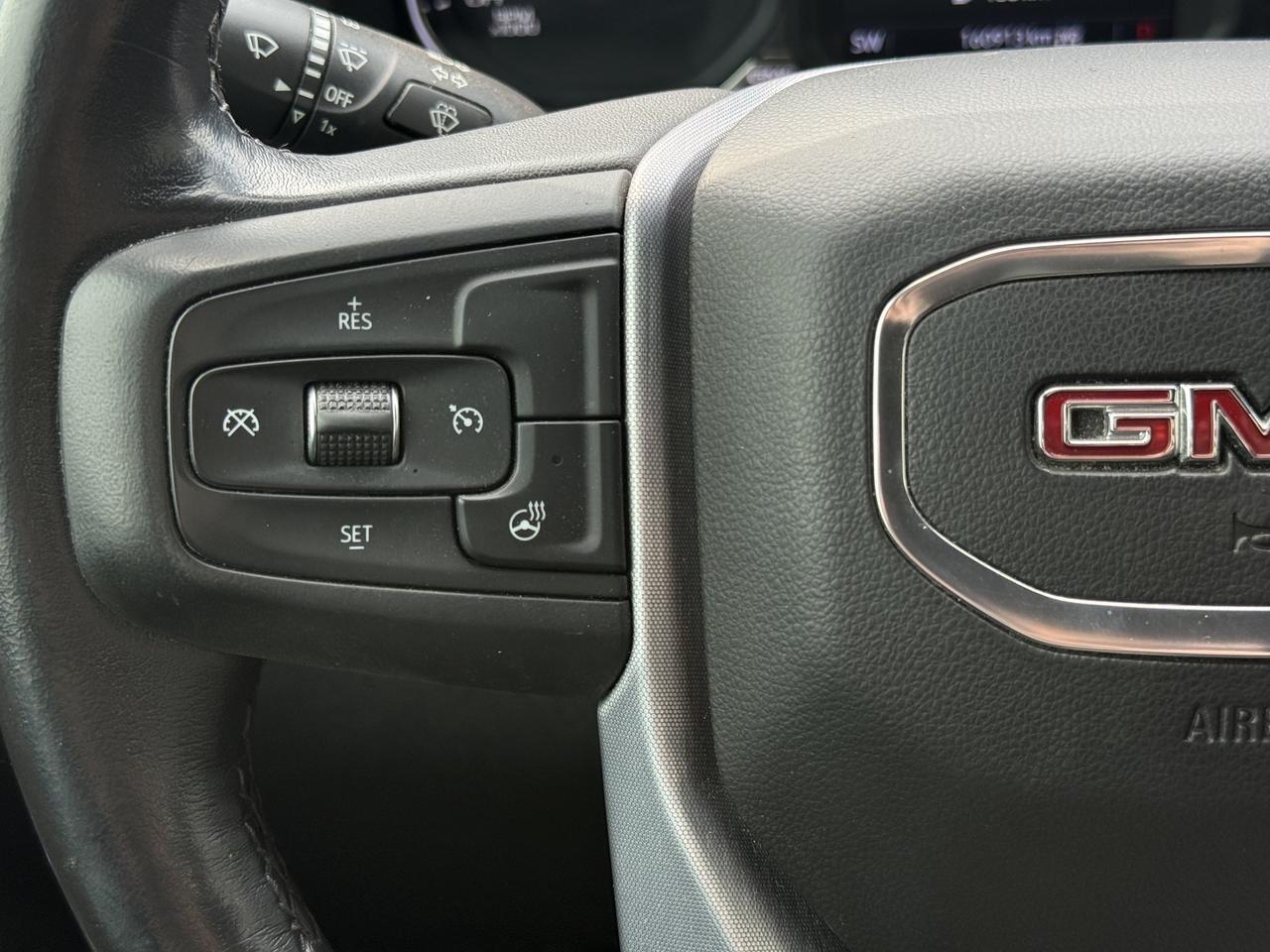 2020 GMC Sierra 1500 Elevation Crew Cab 4WD | EcoTec3 V8 | 8IN Touchscreen | Remote Start | Rearview Camera | 20IN Wheels Redwater AB