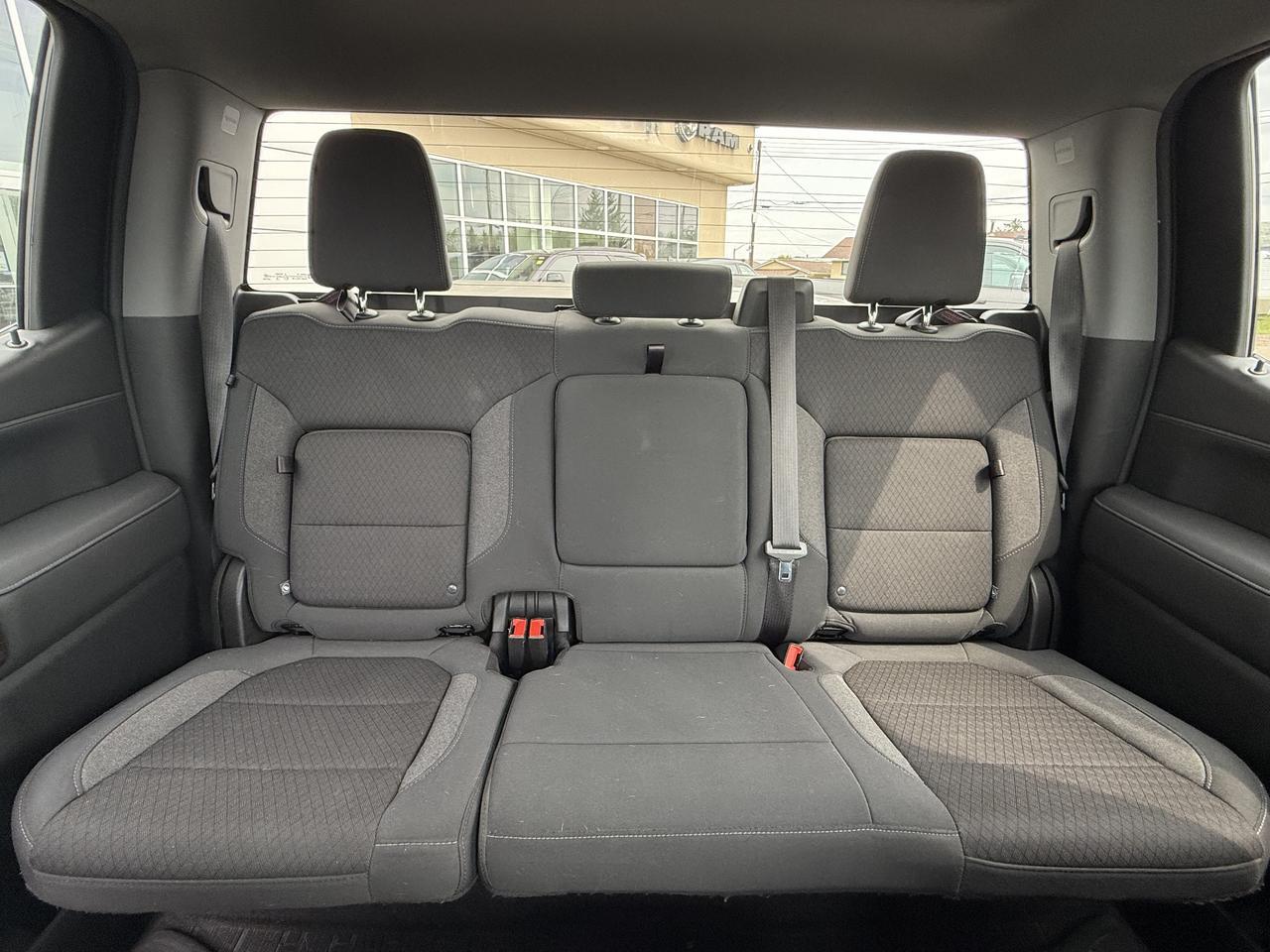 2020 GMC Sierra 1500 Elevation Crew Cab 4WD | EcoTec3 V8 | 8IN Touchscreen | Remote Start | Rearview Camera | 20IN Wheels Redwater AB