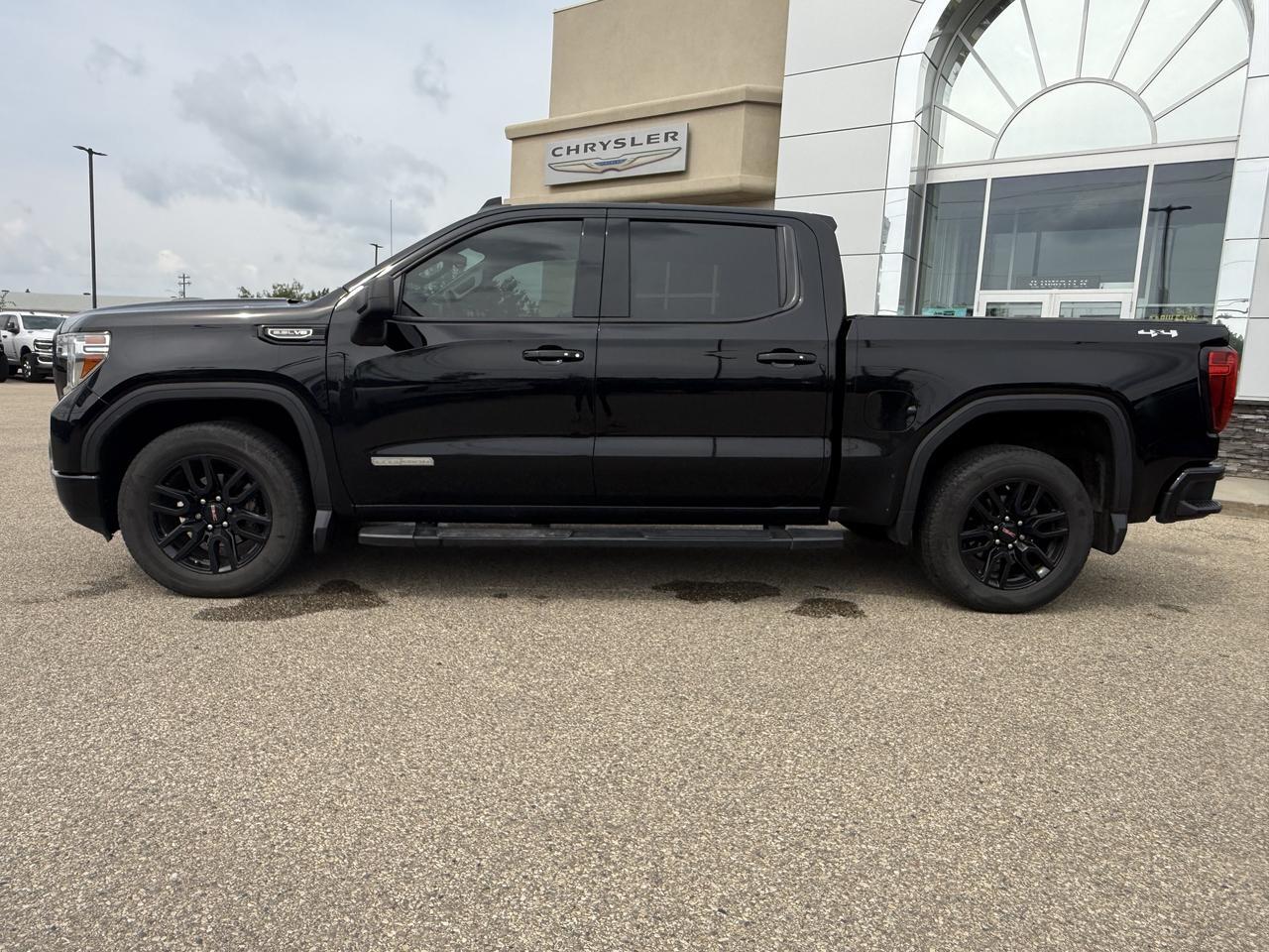 2020 GMC Sierra 1500 Elevation Crew Cab 4WD | EcoTec3 V8 | 8IN Touchscreen | Remote Start | Rearview Camera | 20IN Wheels Redwater AB