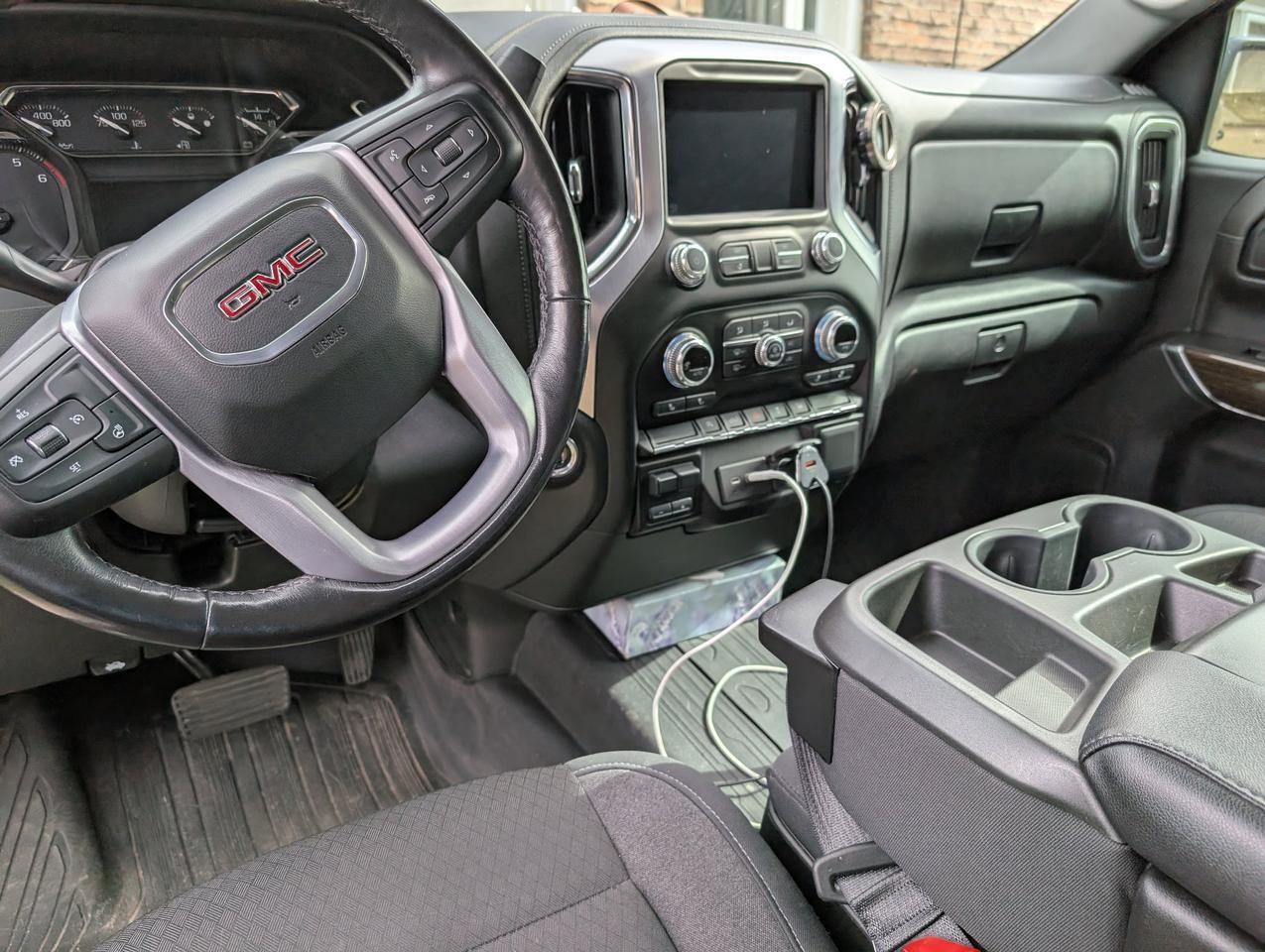 2020 GMC Sierra 1500 Elevation Crew Cab 4WD | EcoTec3 V8 | 8IN Touchscreen | Remote Start | Rearview Camera | 20IN Wheels Redwater AB