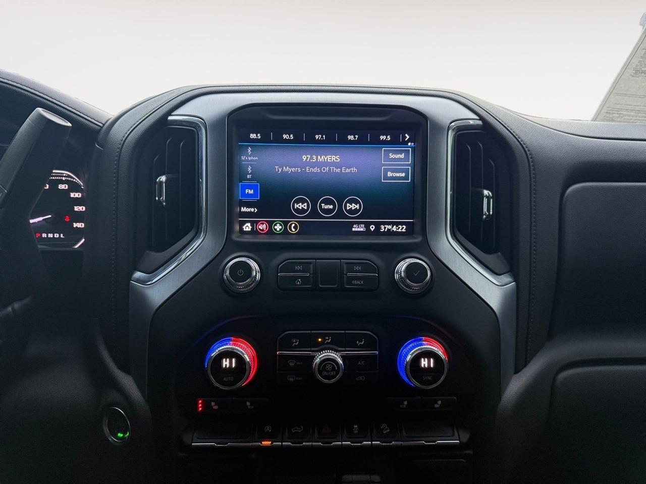 2020 GMC Sierra 1500 Elevation, TOW PACKAGE, REAR BUMPER STEP, POWER AND HEATED MIRRORS, APPLE CARPLAY/ANDROID AUTO, WIFI, BACKUP CAMERA, HEATED STEERING WHEEL, REMOTE START, HEATED SEATS, COME AND TEST DRIVE THIS BEAST TODAY! Norfolk VA