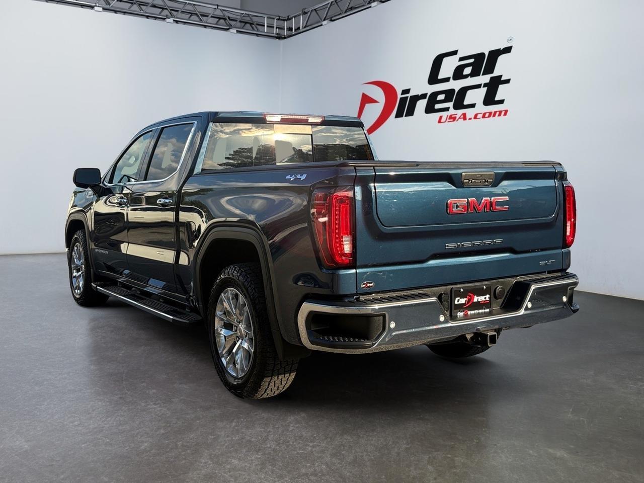 2020 GMC Sierra 1500 SLT, FORWARD COLLISION ALERT, BLIND SPOT ALERT, LANE KEEP ASSIST, REAR BUMPER STEP, TOW PACKAGE, HEATED & COOLED SEATS, APPLE CARPLAY/ANDROID AUTO, LOW MILES, ONLY 1 OWNER, CLEAN CARFAX, THIS TRUCK IS LIKE BRAND NEW! Virginia Beach VA