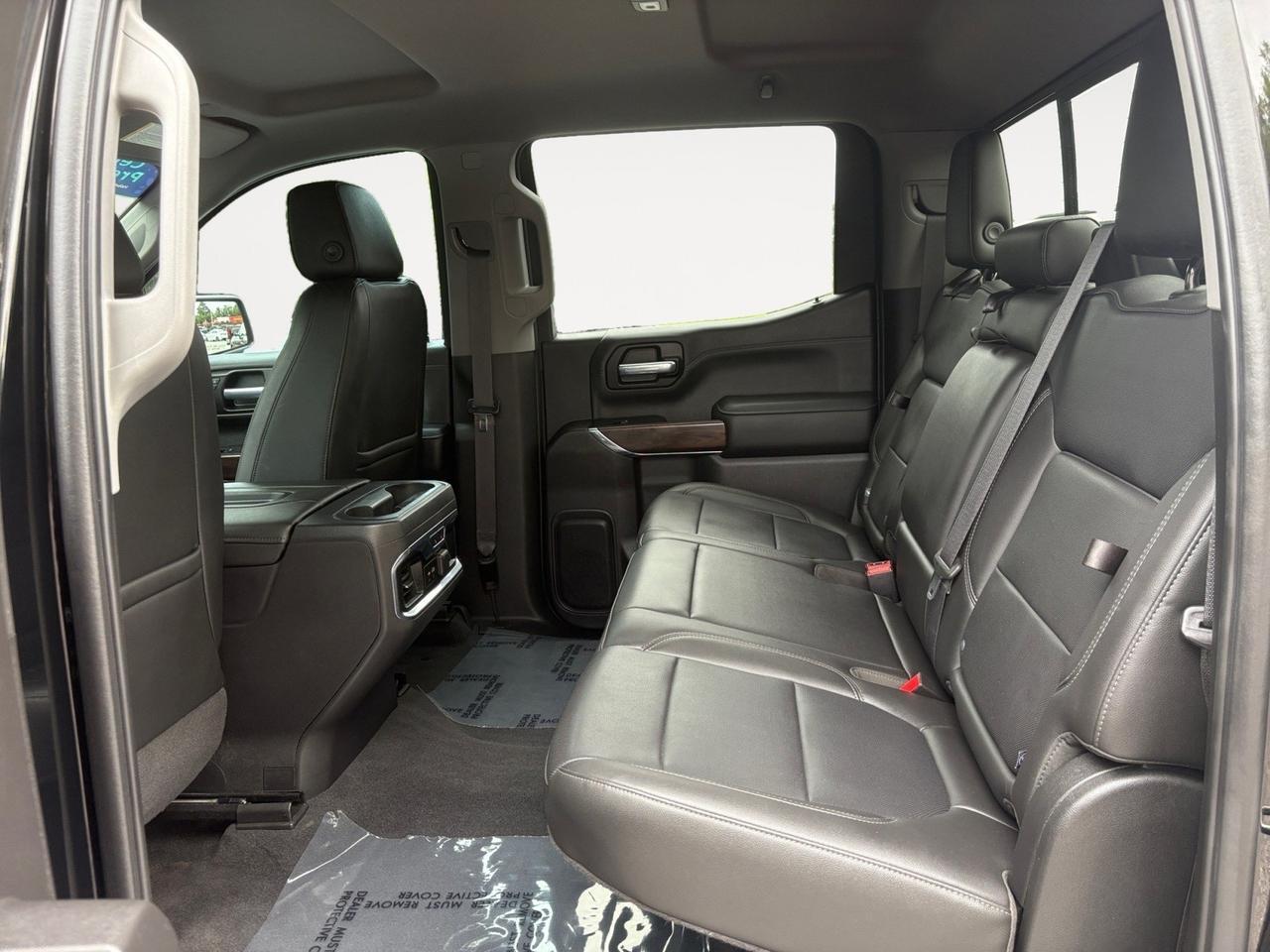 2020 GMC Sierra 1500 SLT, RUNNING BOARDS, REAR POWER SLIDING WINDOW, LANE CHANGE ASSIST, HEATED STEERING WHEEL & SEATS, BACKUP CAMERA, APPLE CARPLAY/ANDROID AUTO CAPABLE, RIDE ON THE ROAD IN THIS GMC! Virginia Beach VA