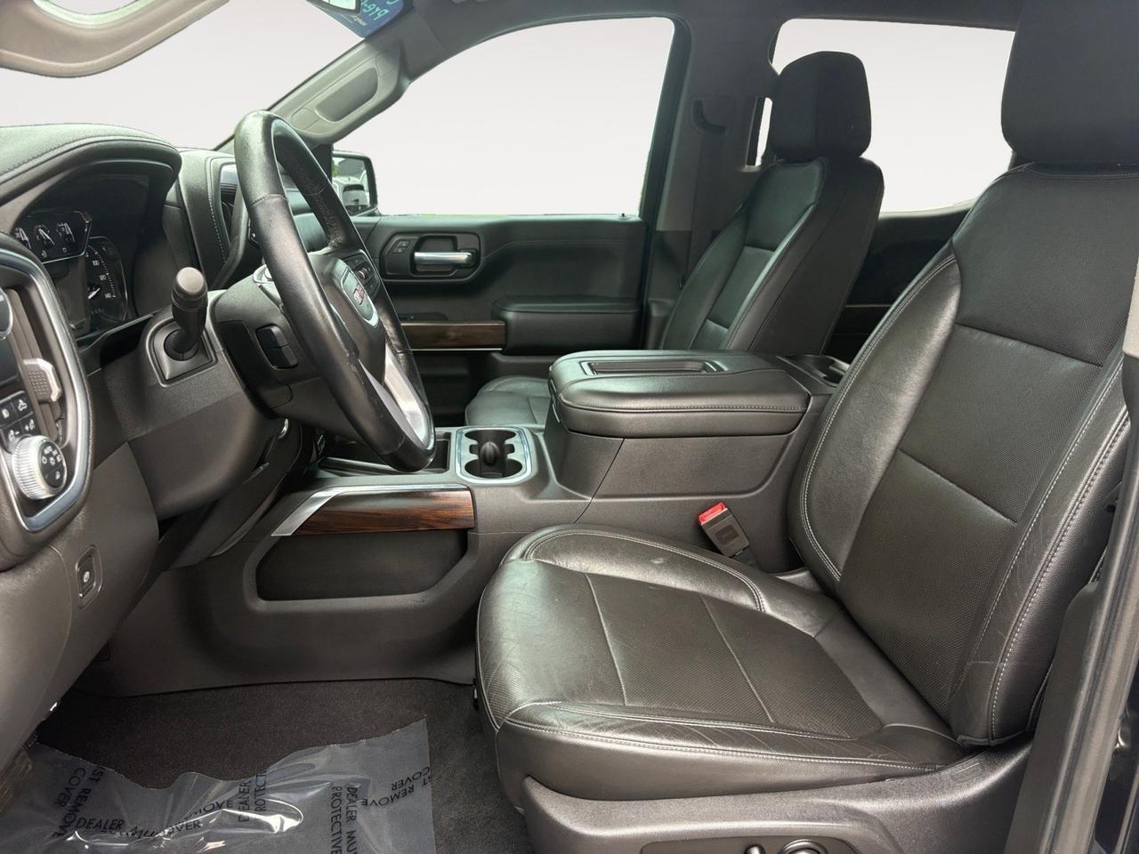 2020 GMC Sierra 1500 SLT, RUNNING BOARDS, REAR POWER SLIDING WINDOW, LANE CHANGE ASSIST, HEATED STEERING WHEEL & SEATS, BACKUP CAMERA, APPLE CARPLAY/ANDROID AUTO CAPABLE, RIDE ON THE ROAD IN THIS GMC! Virginia Beach VA