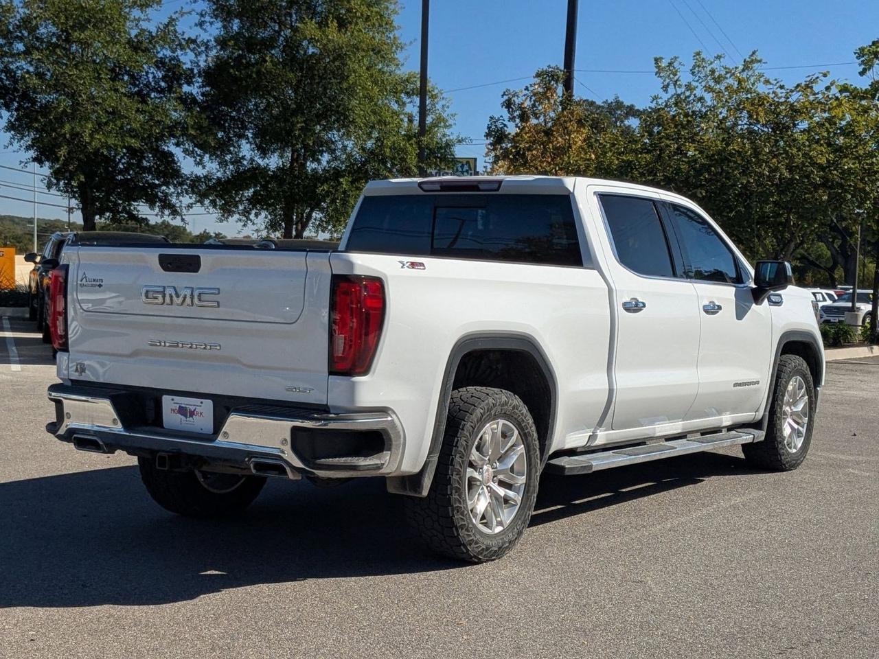 2020 GMC Sierra 1500 SLT
