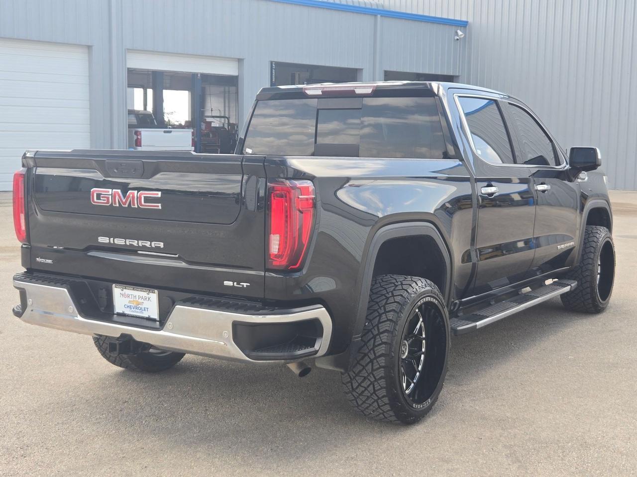 2020 GMC Sierra 1500 SLT