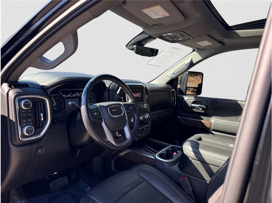 2020 GMC Sierra 2500 HD Crew Cab Denali Pickup 4D 6 1/2 ft Folsom CA