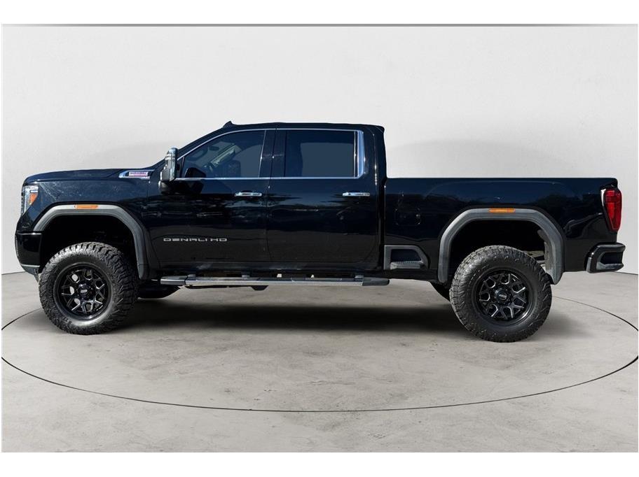2020 GMC Sierra 2500 HD Crew Cab Denali Pickup 4D 6 1/2 ft