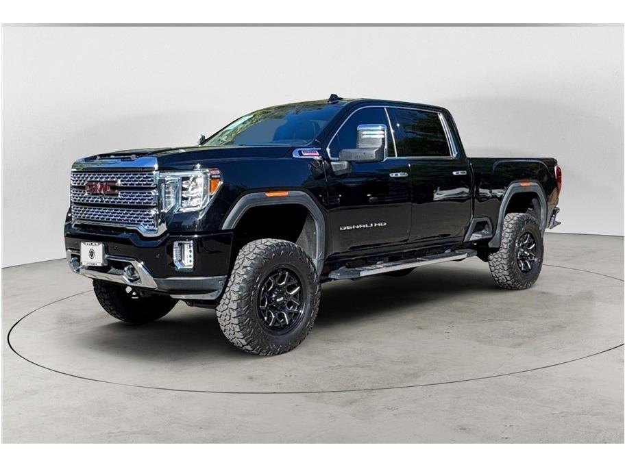 2020 GMC Sierra 2500 HD Crew Cab Denali Pickup 4D 6 1/2 ft