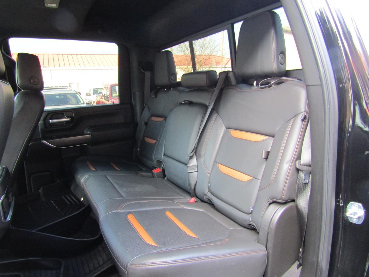 2020 GMC Sierra 2500HD 4WD Crew Cab 159 AT4 Grand Prairie TX