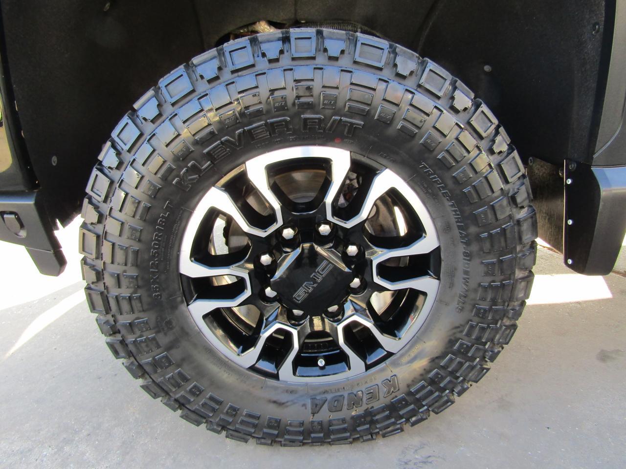 2020 GMC Sierra 2500HD 4WD Crew Cab 159 AT4 Grand Prairie TX