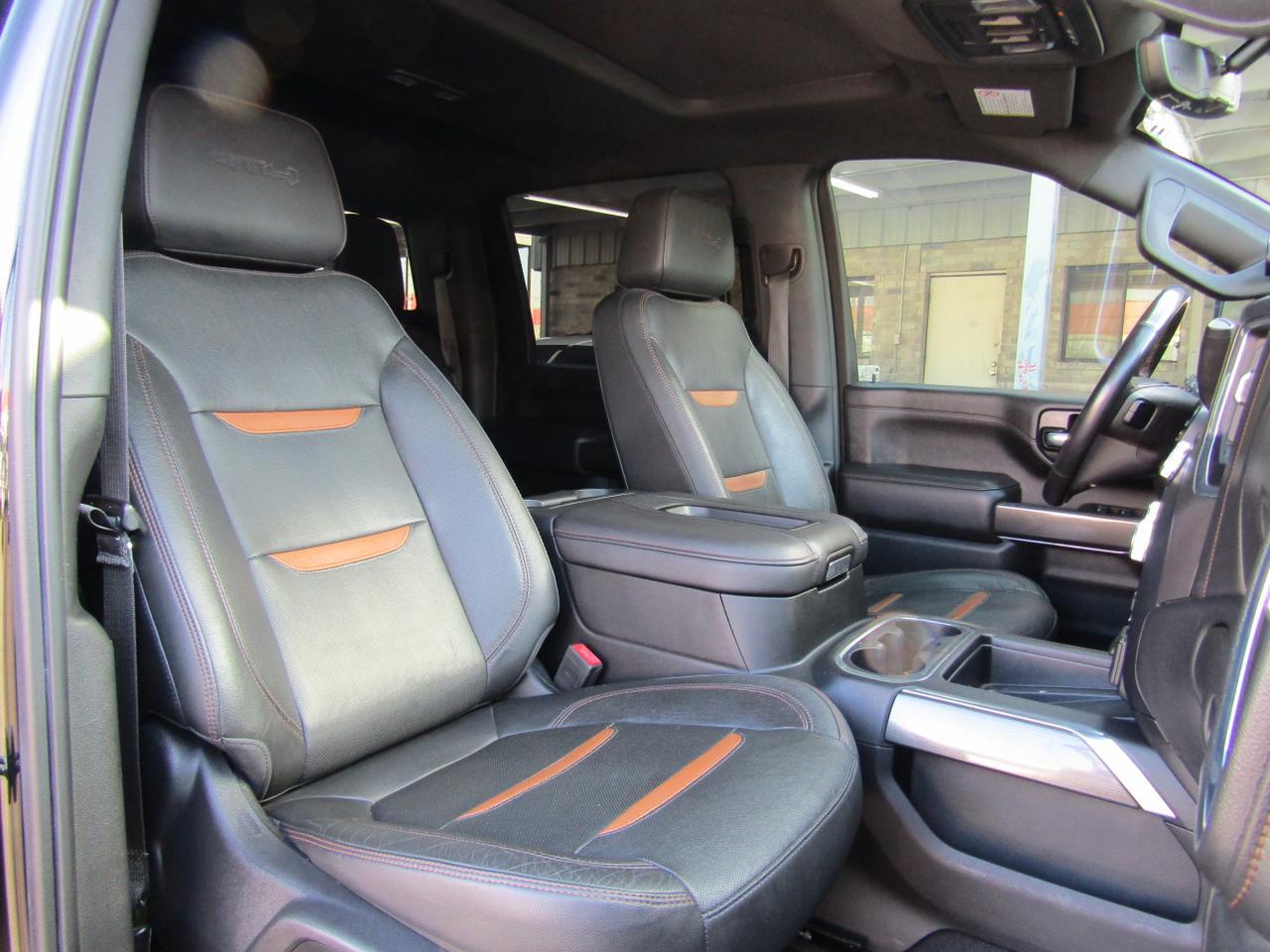 2020 GMC Sierra 2500HD 4WD Crew Cab 159 AT4 Grand Prairie TX