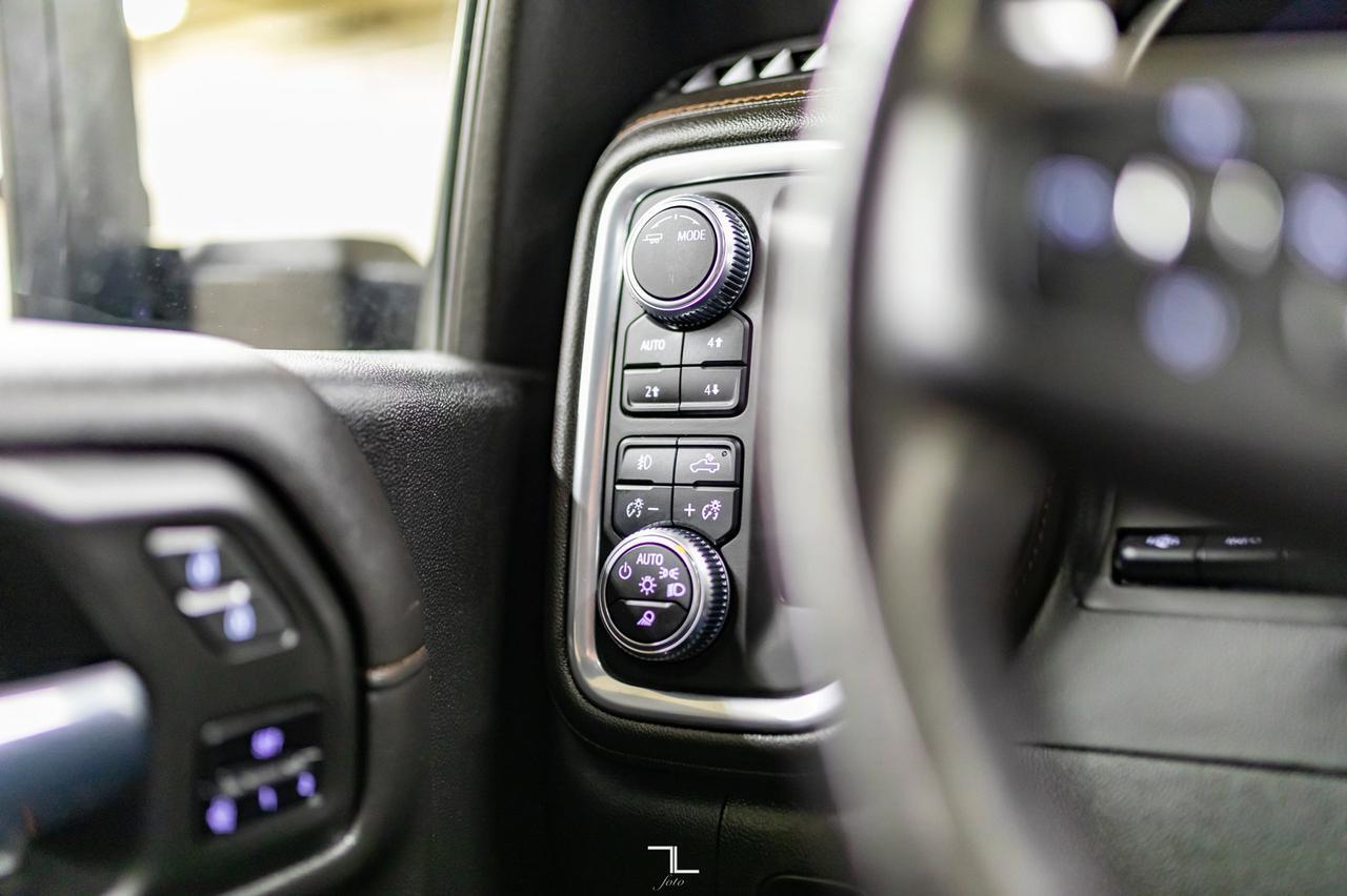 2020 GMC Sierra 2500HD 4x4 Crew Cab AT4 Diesel Leather Roof Nav BCam Red Deer AB